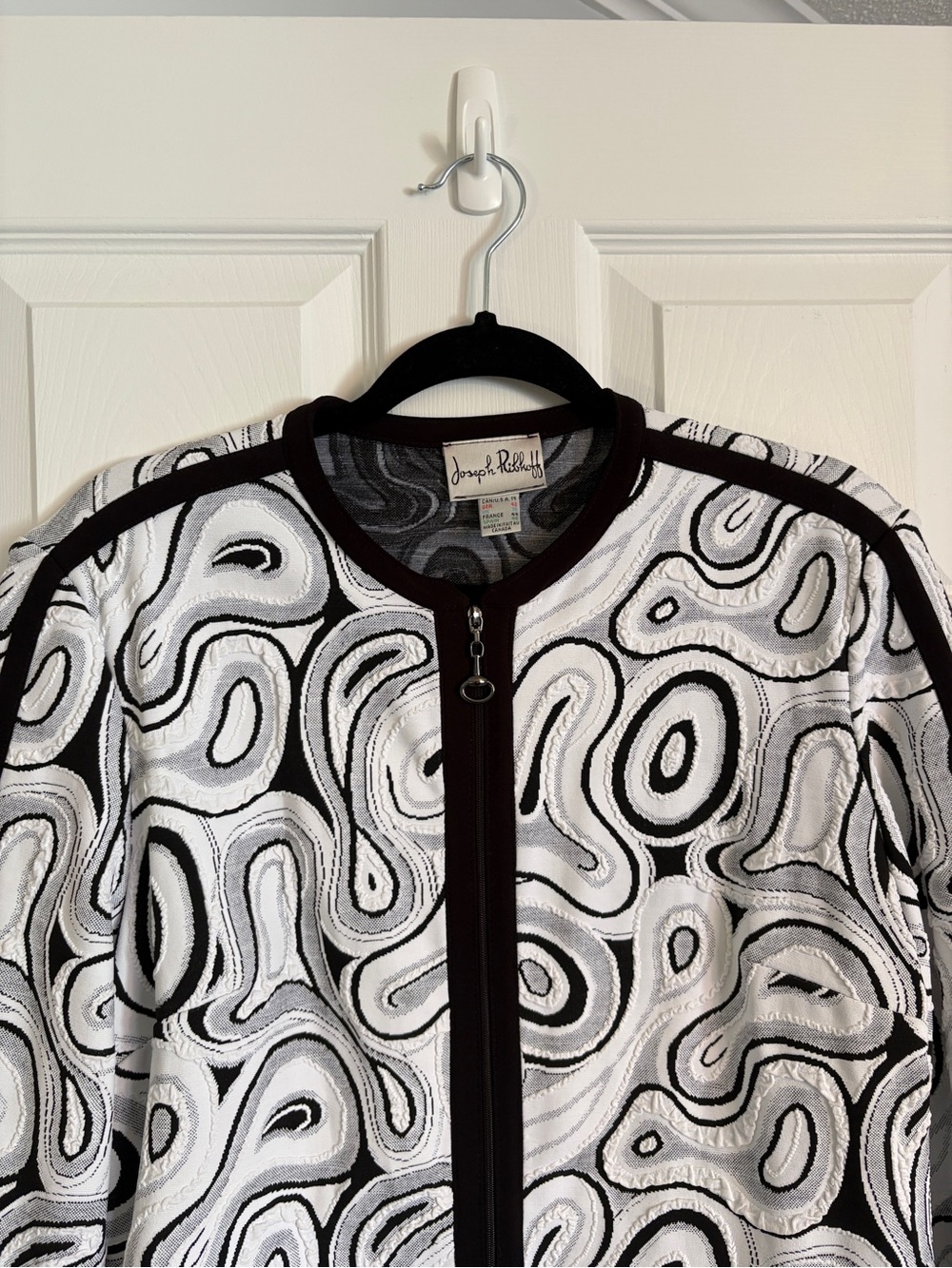 JOSEPH RIBKOFF Black and White Blazer/ Zip Up Light Jacket - Picture 2 of 9